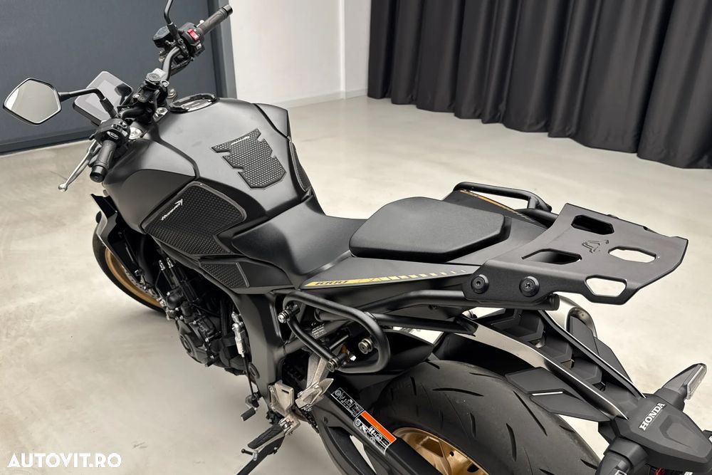 Honda CB 1000 Hornet - 28