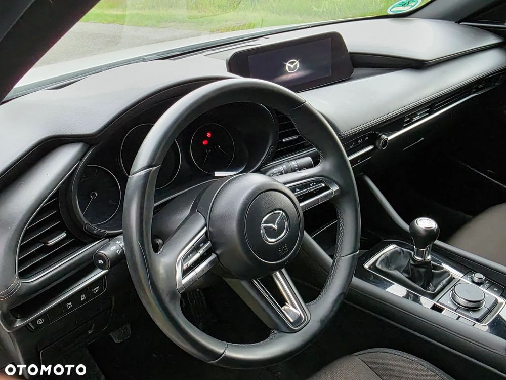 Mazda 3 e-SKYACTIV-G 2.0 M HYBRID - 6