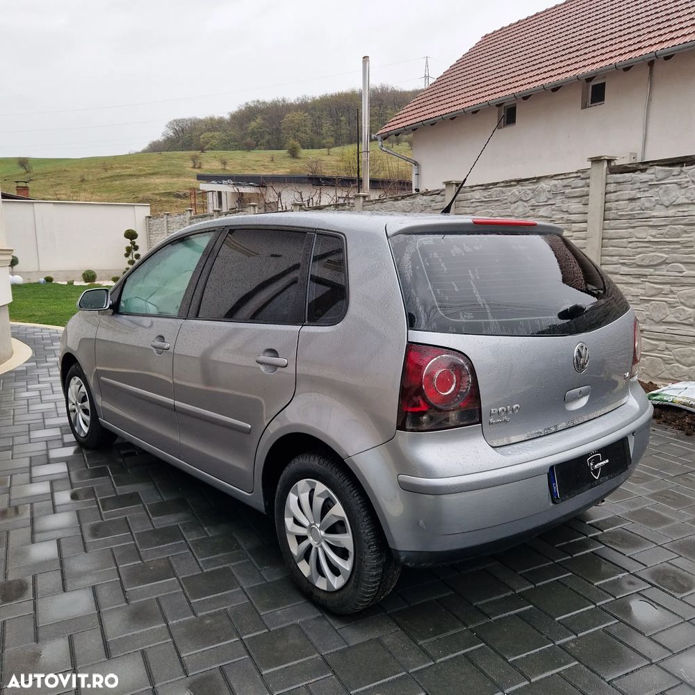 Volkswagen Polo 1.4 Comfortline - 4