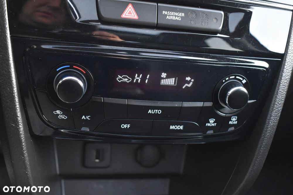 Suzuki Vitara 1.6 DDiS (4x4) Allgrip Comfort - 33