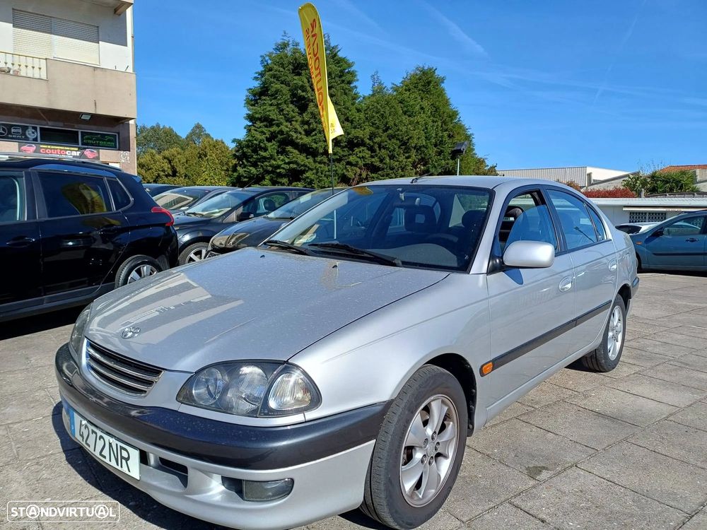 Toyota Avensis Sedan 1.6 Terra JE - 6