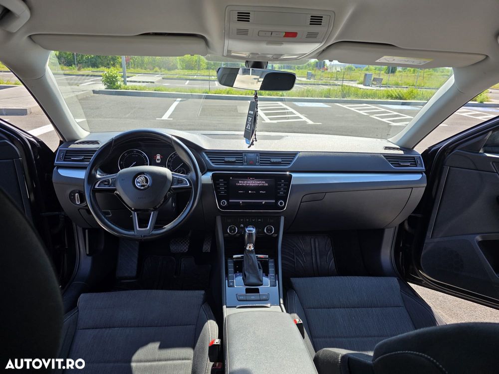Skoda Superb 2.0 TDI DSG Active - 10