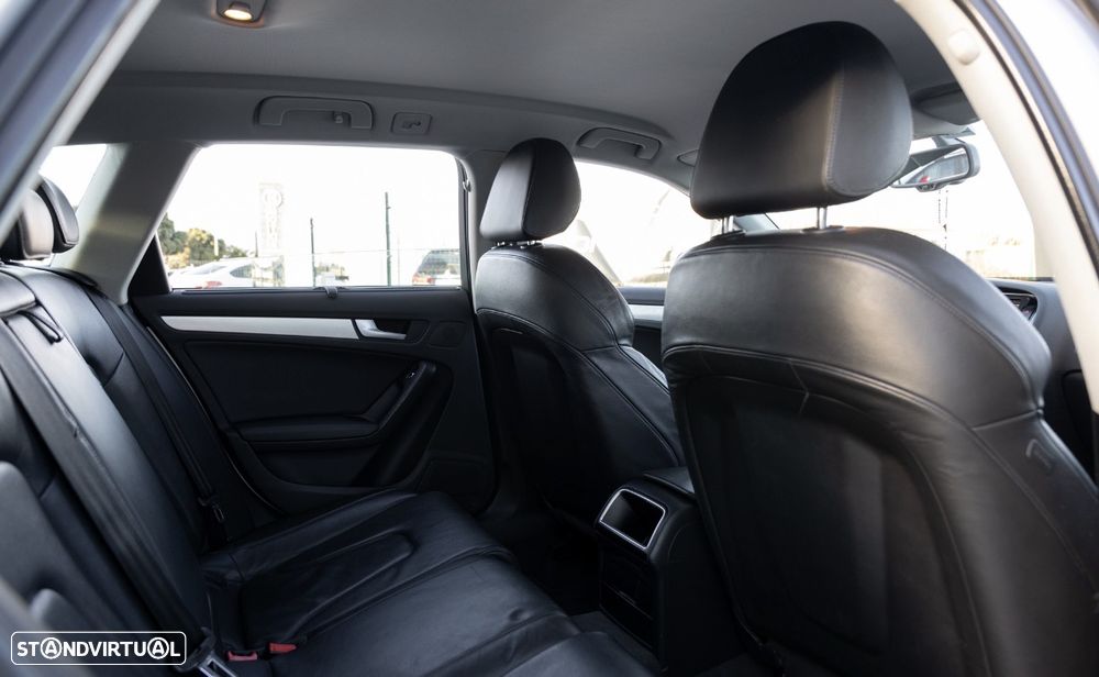 Audi A4 Avant 2.0 TDI Business Line S-line - 21