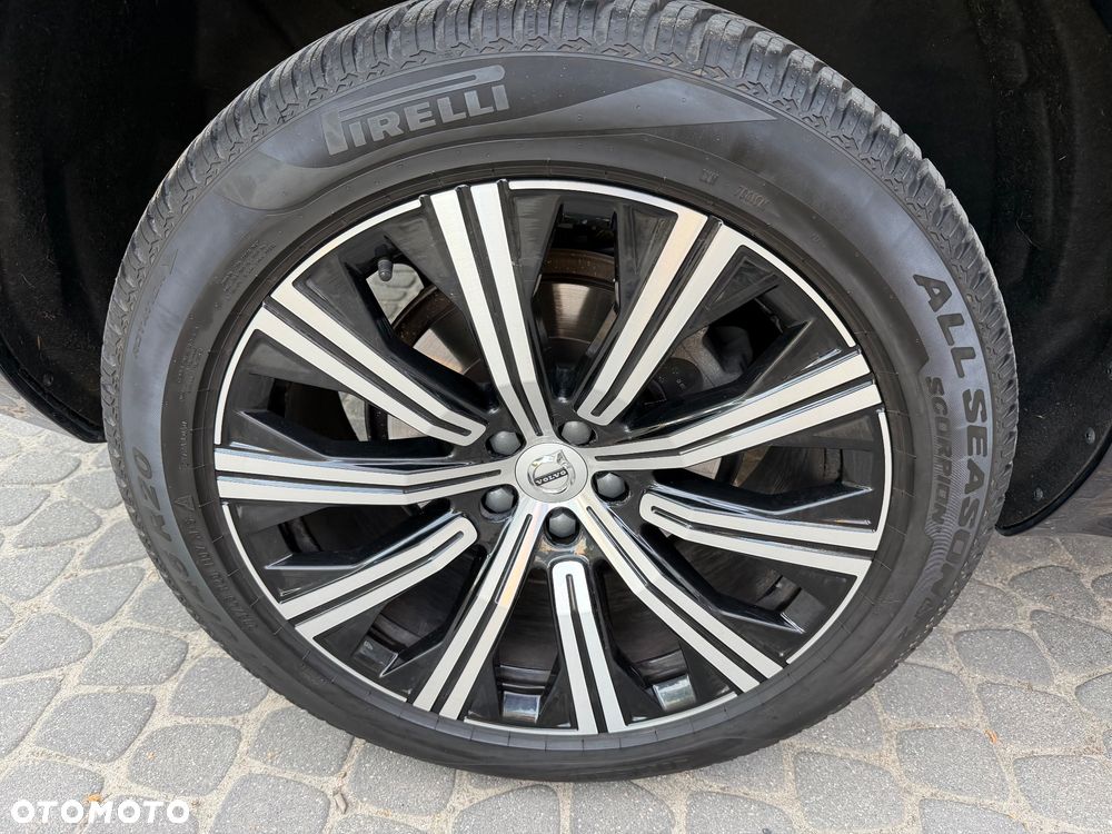 Volvo XC 90 - 24