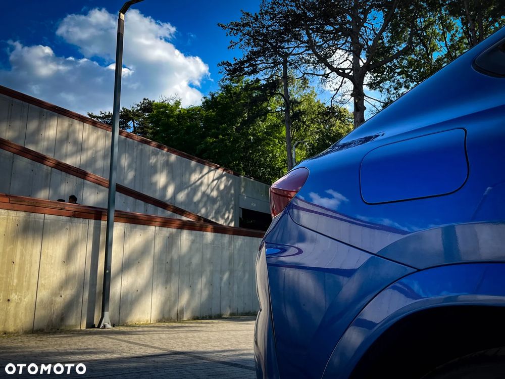 BMW X6 xDrive40d mHEV - 8