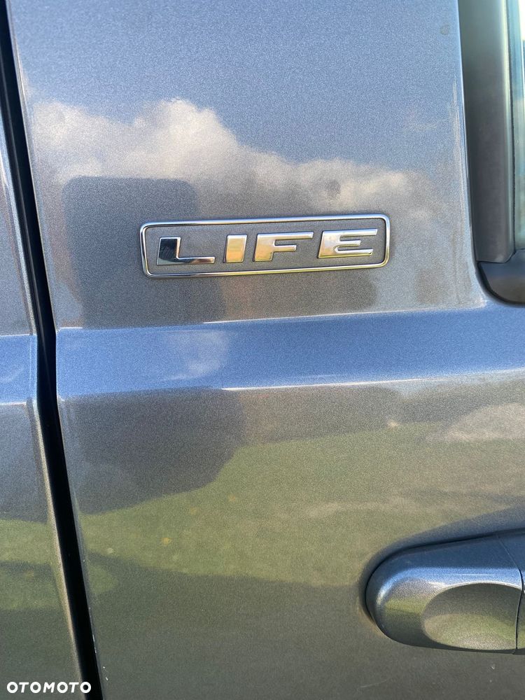 Volkswagen Multivan L1 LIFE 4Motion - 14