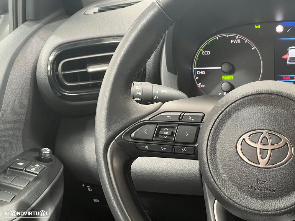 Toyota Yaris 1.5 HDF Comfort Plus - 13