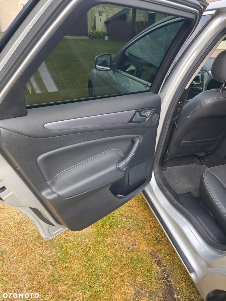 Ford Mondeo 2.0 TDCi Titanium S - 11