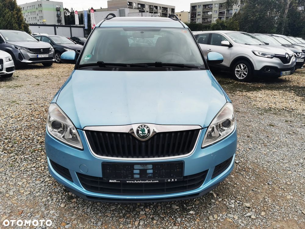 Skoda Roomster 2011 photo 4