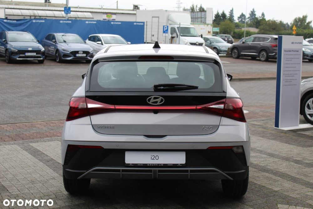 Hyundai i20 1.2 Modern - 4