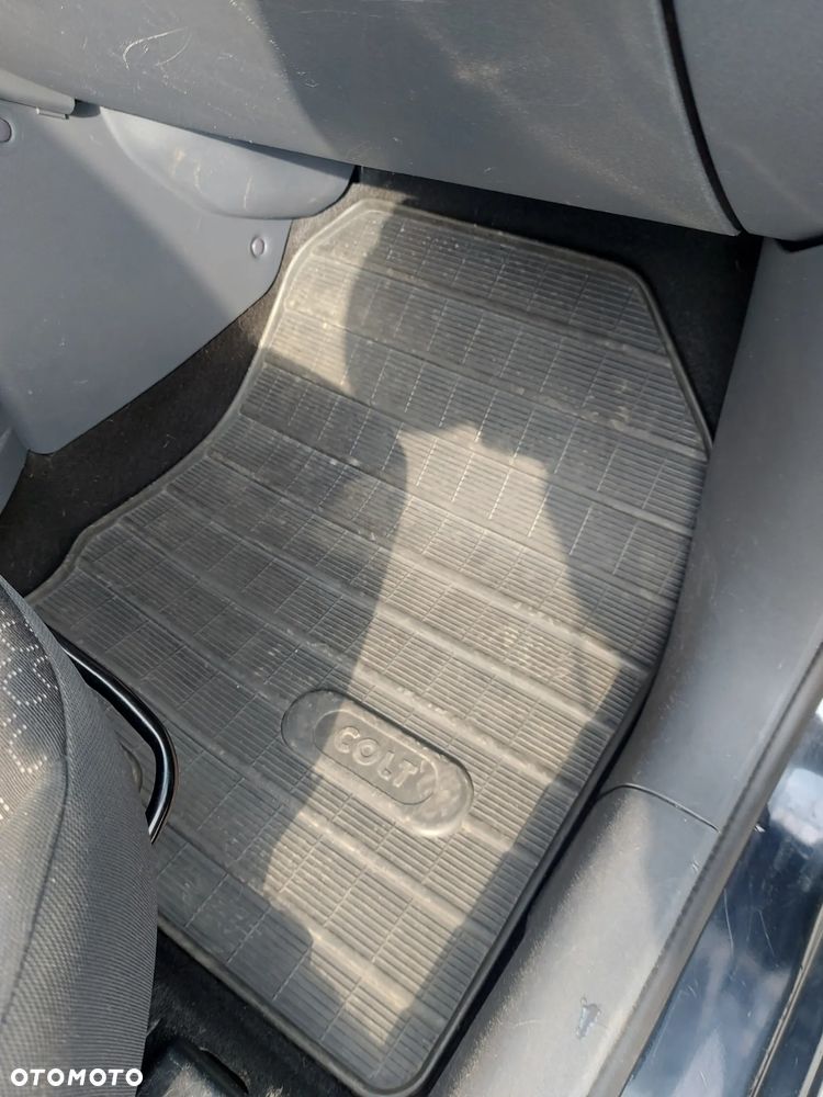 Mitsubishi Colt 1.3 Instyle - 17