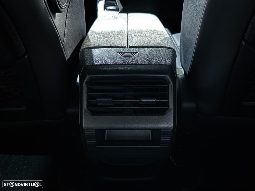 Peugeot E-3008 73 kWh GT - 26