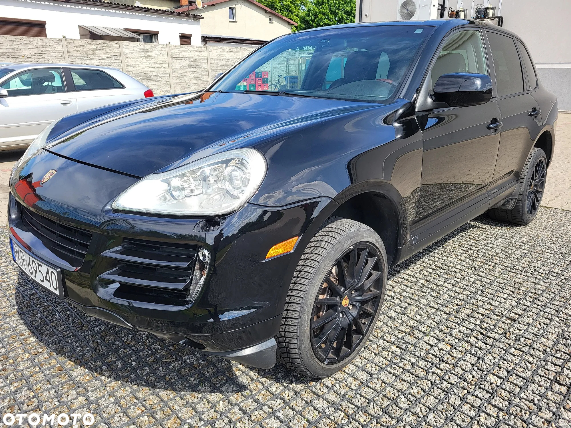 Porsche Cayenne - 3