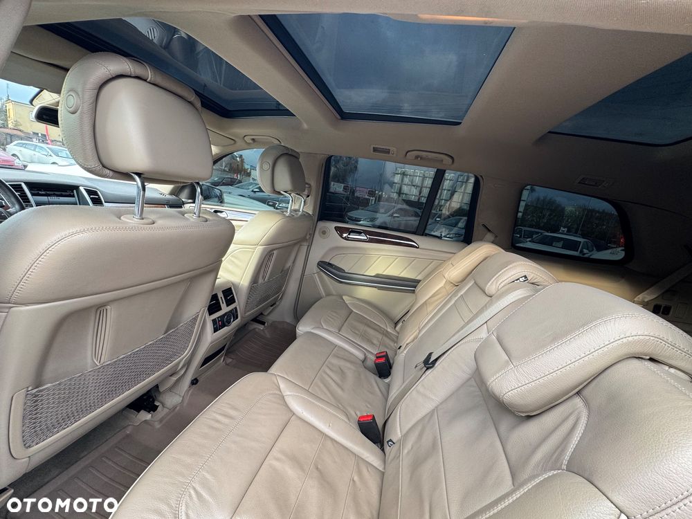 Mercedes-Benz GL 500 4Matic (BlueEFFICIENCY) 7G-TRONIC - 22