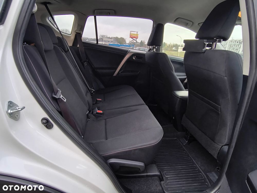 Toyota RAV4 2.0 D-4D 4x2 Start-Stop Executive - 20