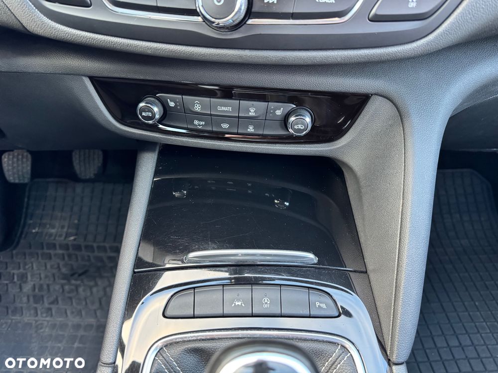 Opel Insignia 2.0 CDTI Elite S&S - 15