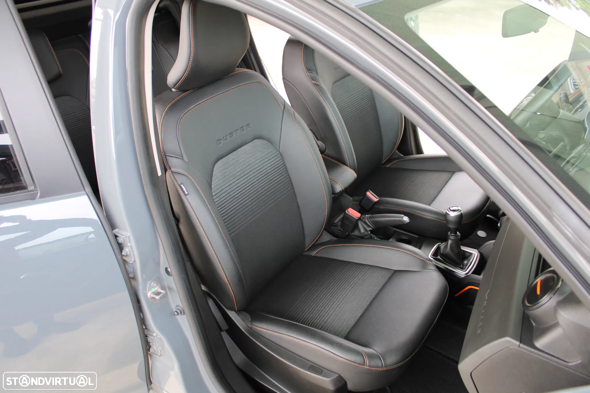 Dacia Duster 1.0 TCe Prestige - 37