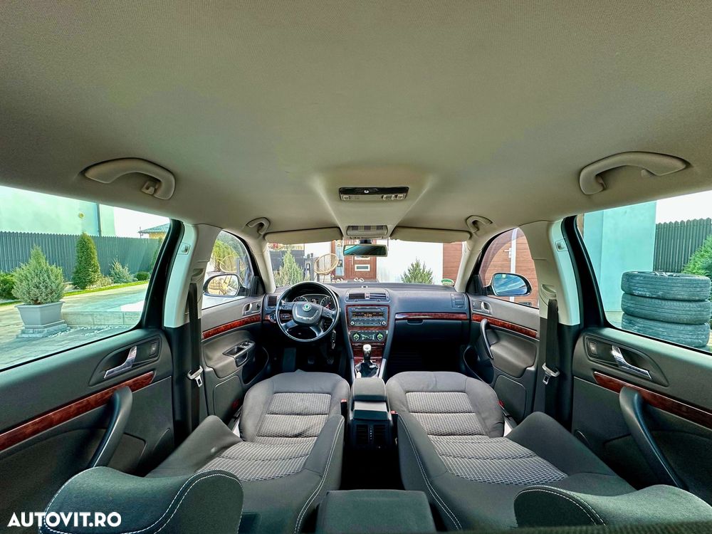 Skoda Octavia 2.0 TDI DPF Ambition - 6