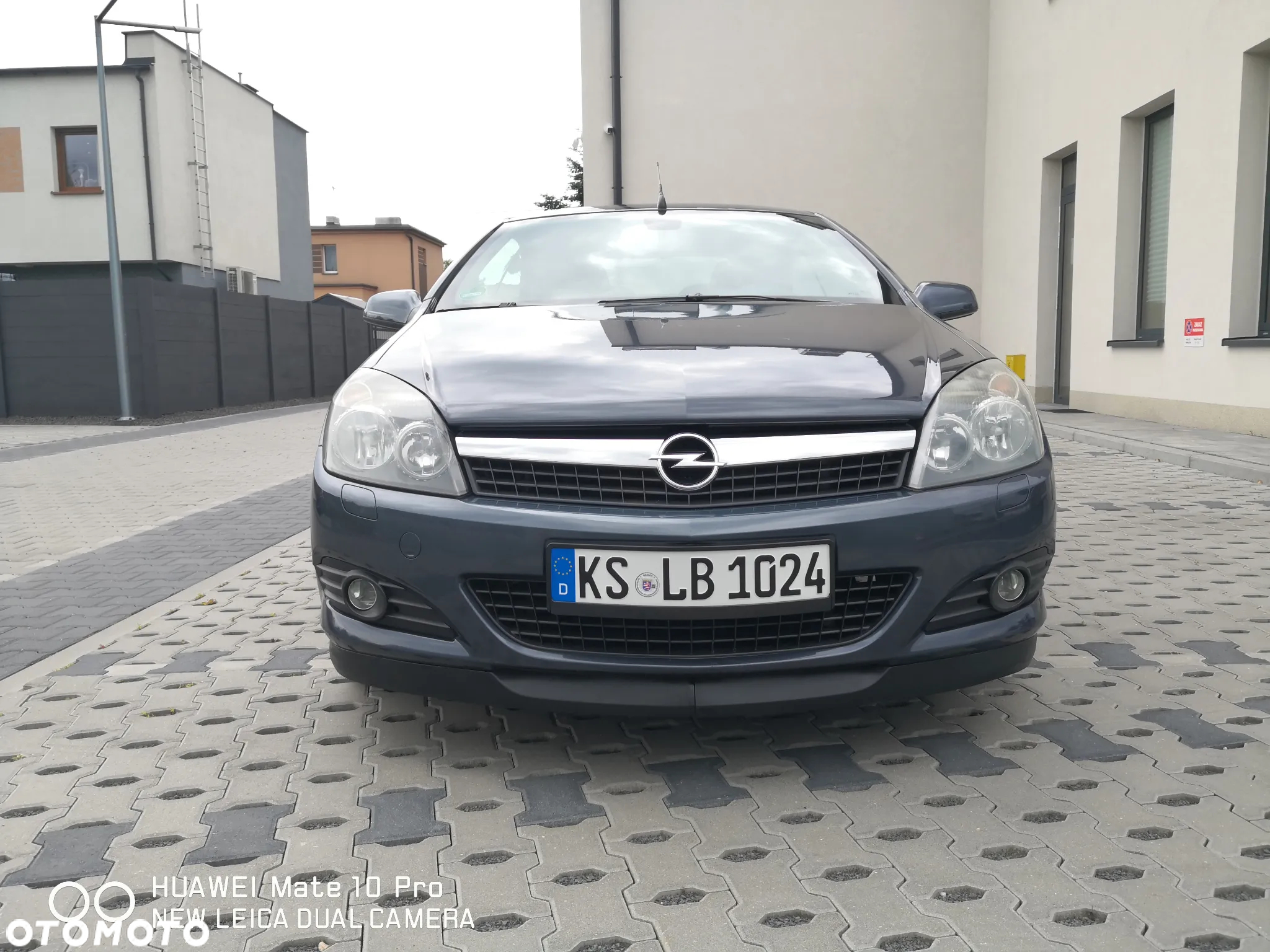 Opel Astra TwinTop 1.8 Cosmo - 25