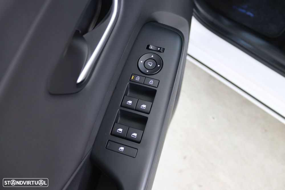 Hyundai Kauai 65.4 kWh Vanguard - 16