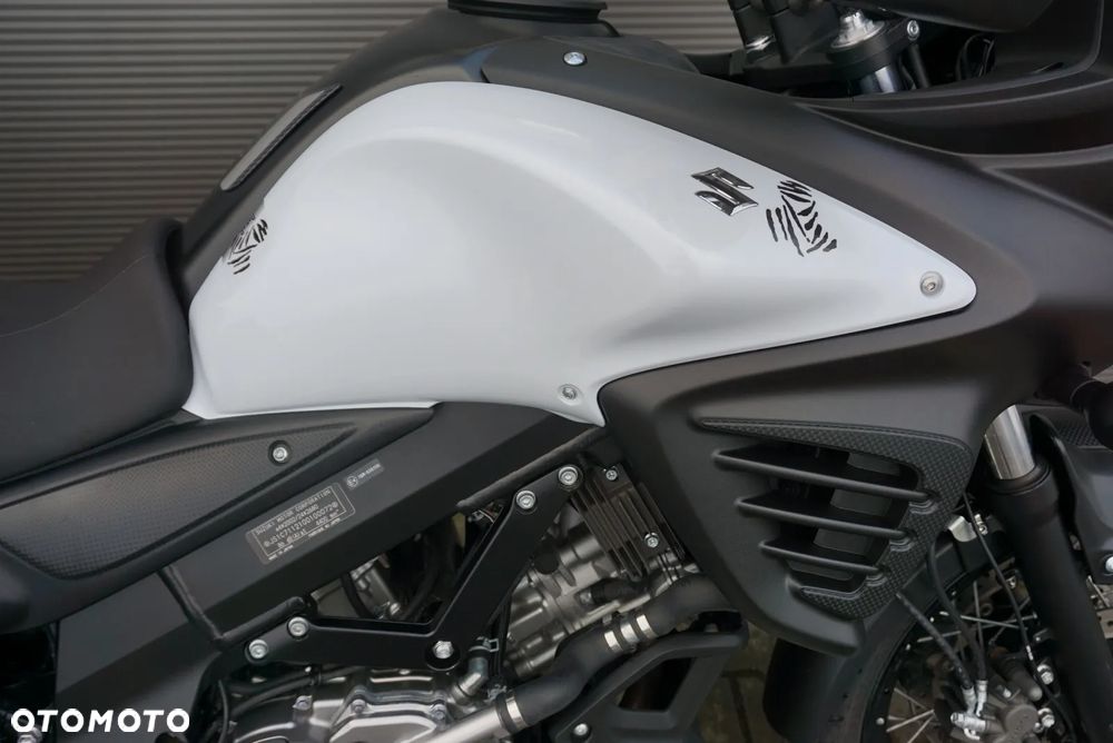 Suzuki V-STROM - 6