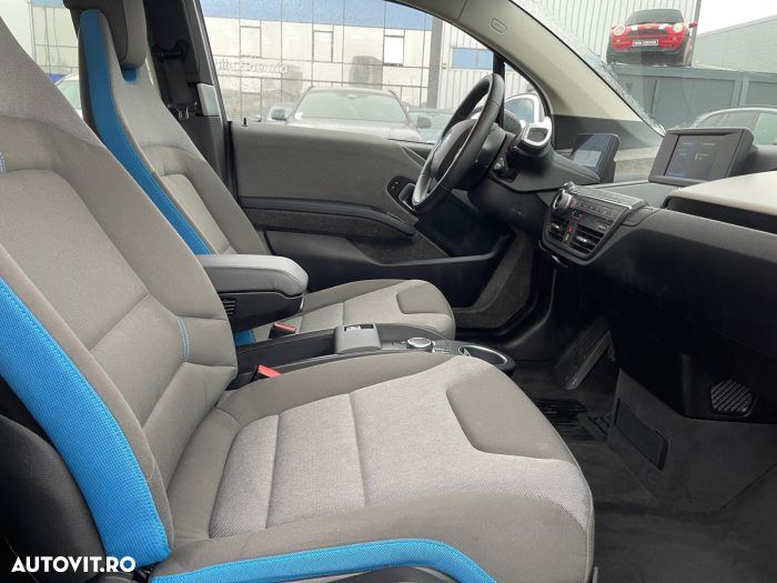 BMW i3 (120 Ah) - 15
