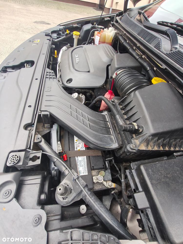 Chrysler Pacifica - 28