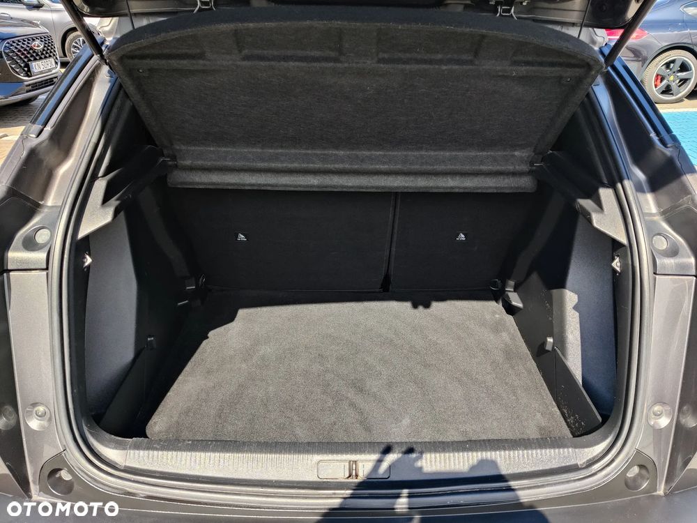 Peugeot 2008 PureTech 100 Business - 16