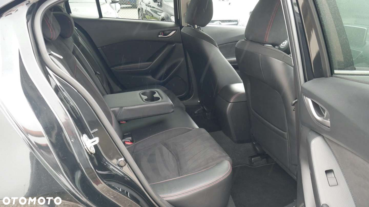 Mazda 3 - 19