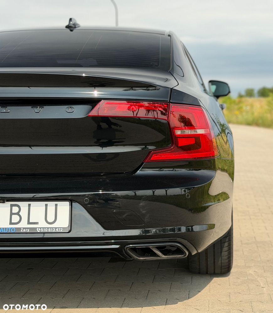 Volvo S90 T4 Geartronic Momentum Pro - 26