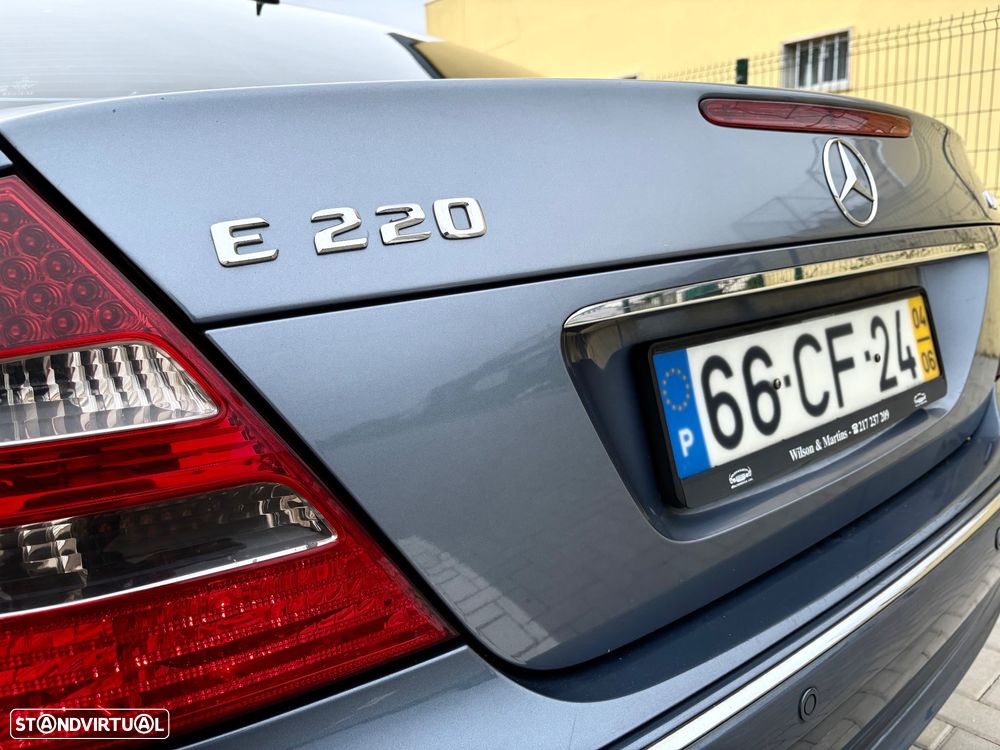 Mercedes-Benz E 220 CDI Auto Avantgarde - 8