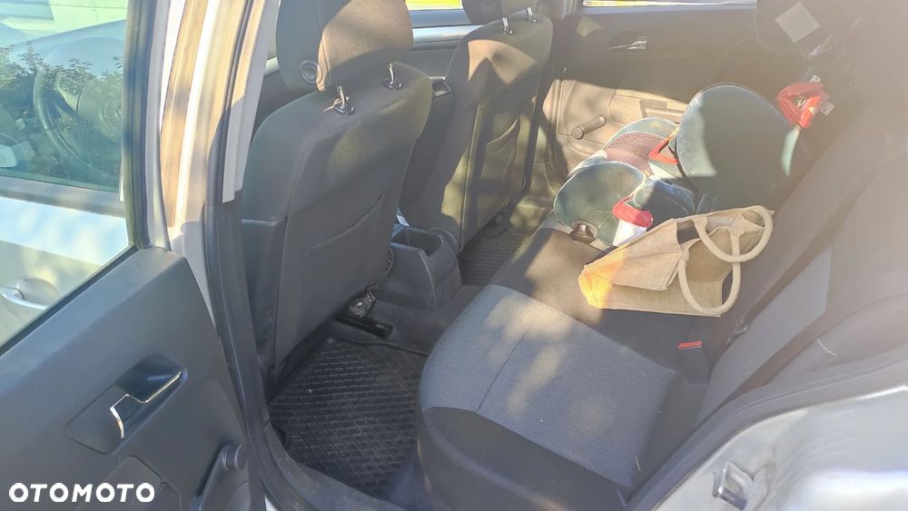 Opel Astra 1.6 Enjoy - 5