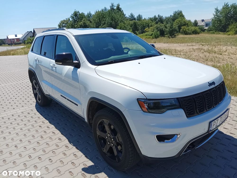 Jeep Grand Cherokee - 9
