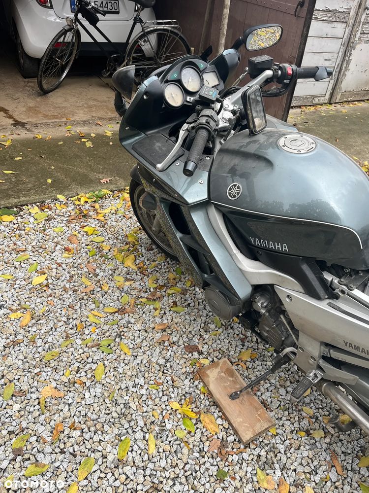 Yamaha FJR - 3