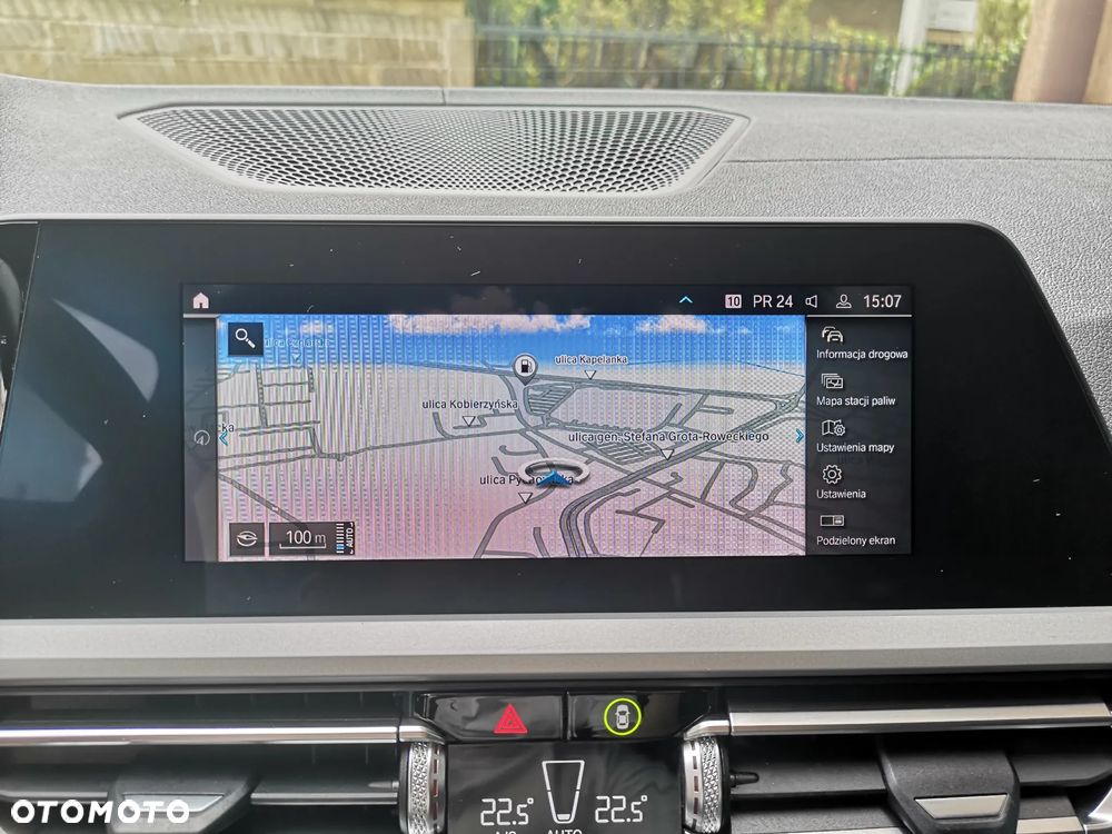 BMW Seria 3 330e PHEV sport - 14