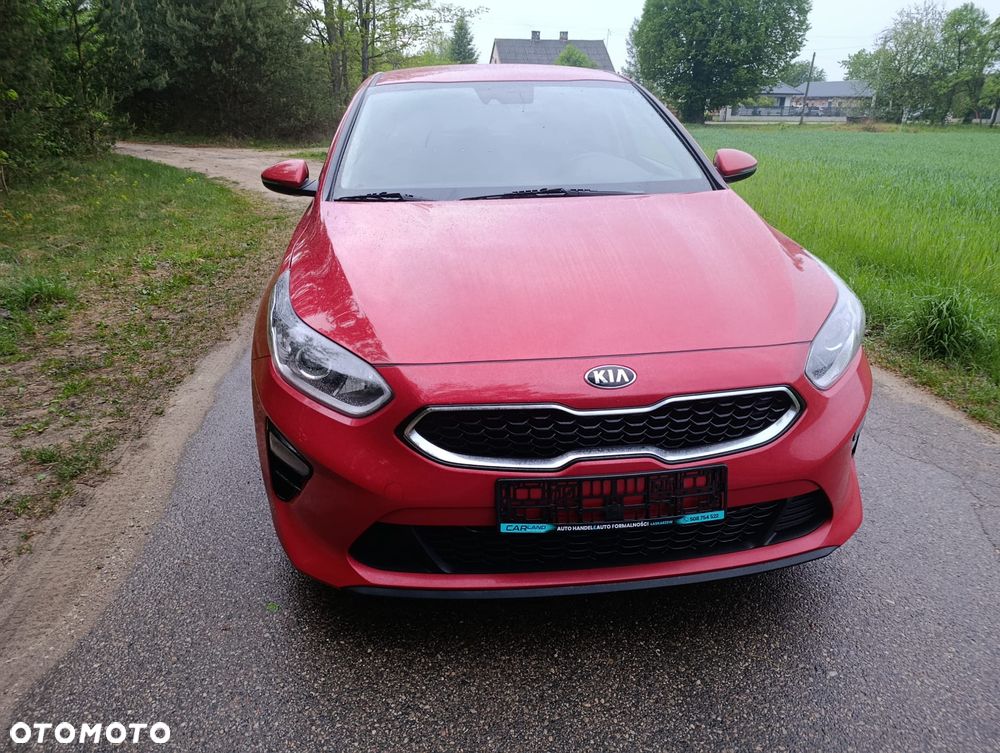 Kia Ceed 1.6 CRDi (48V Mild-Hybrid) Platinum - 5