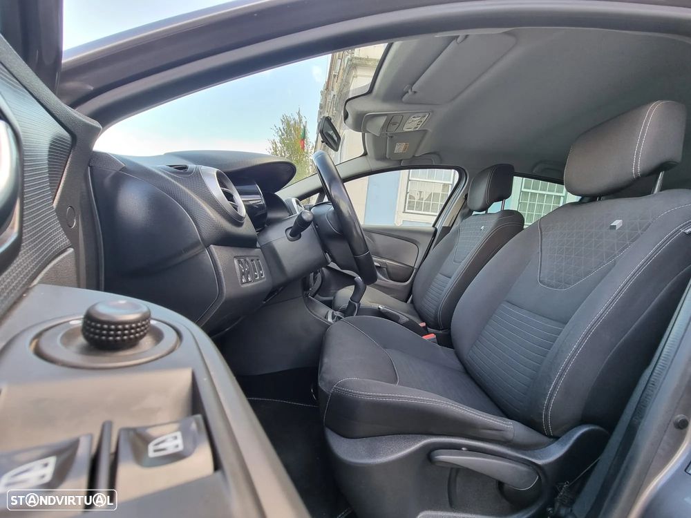 Renault Clio 0.9 TCE Limited - 6