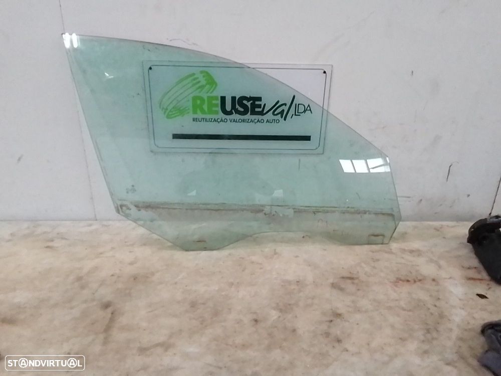 Vidro Lateral Fr Dto Bmw 5 Touring (E61) - 1