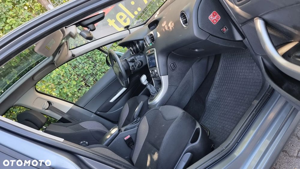 Peugeot 308 1.6 Premium Plus - 8