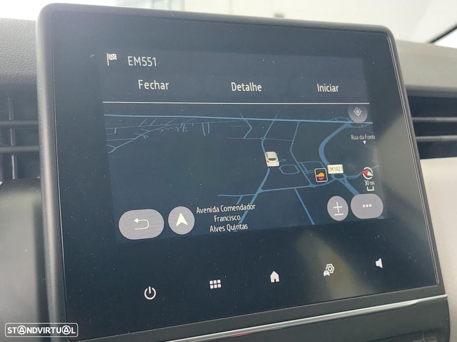 Renault Clio 1.0 TCe Techno - 8