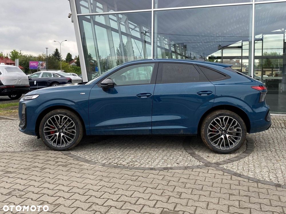 Audi Q3 Sportback - 2