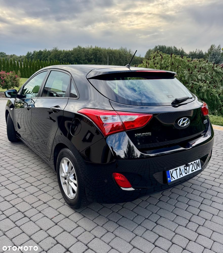 Hyundai i30 1.4 Premium - 6