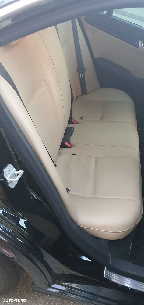 Mercedes-Benz C - 19