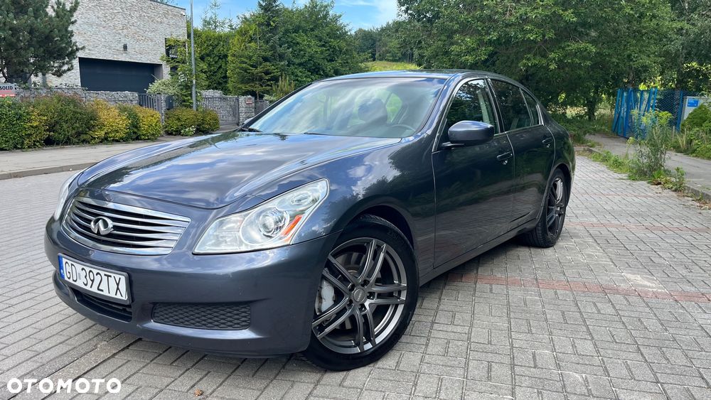Infiniti G - 1