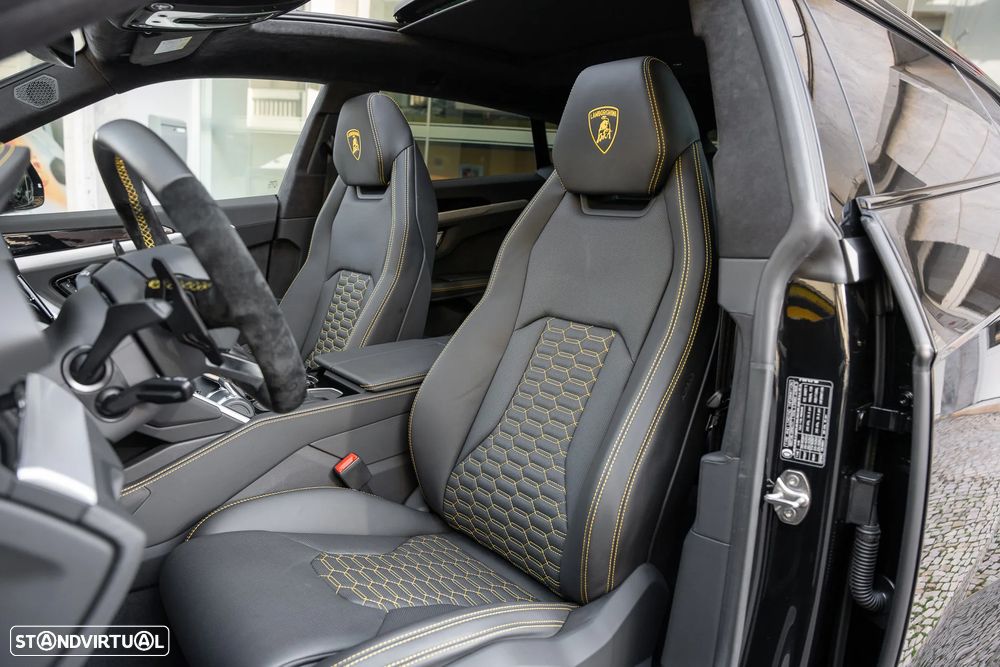 Lamborghini Urus 4.0 V8 - 10