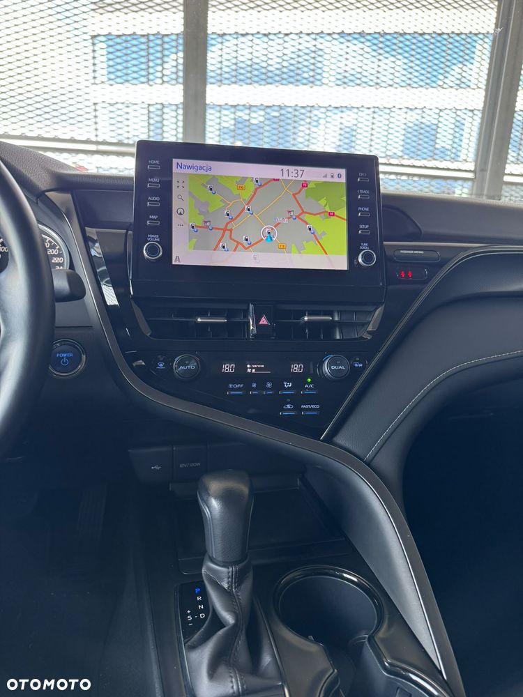 Toyota Camry 2.5 Hybrid Prestige CVT - 12