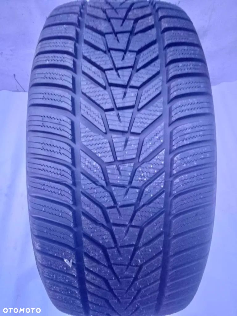 HANKOOK WINTER ICEPT EVO3 245/45 R18 100V 2024 - 1