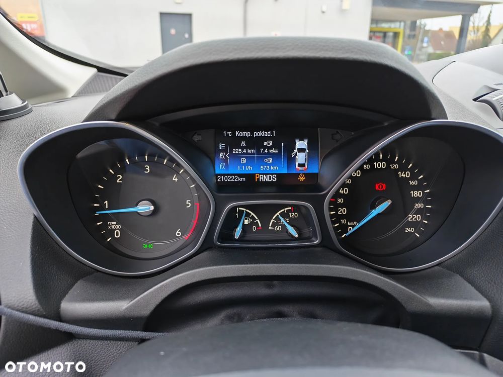 Ford Grand C-MAX - 13