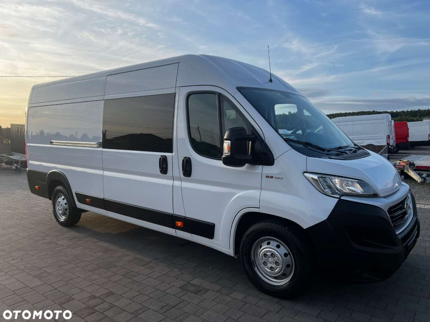 Fiat Ducato Max Brygadowy 7-osobowy 2.3 180ps. - 19