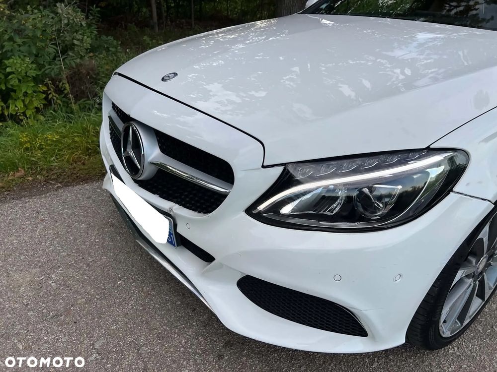 Mercedes-Benz Klasa C 180 Edition - 18